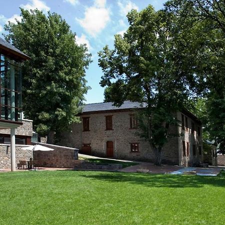 Albergue Francisco Giner De Los Rios Вилаблино Екстериор снимка